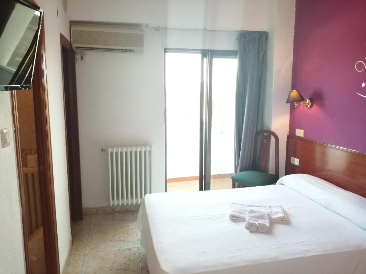 Hostal Jaime I Huesca Dış mekan fotoğraf