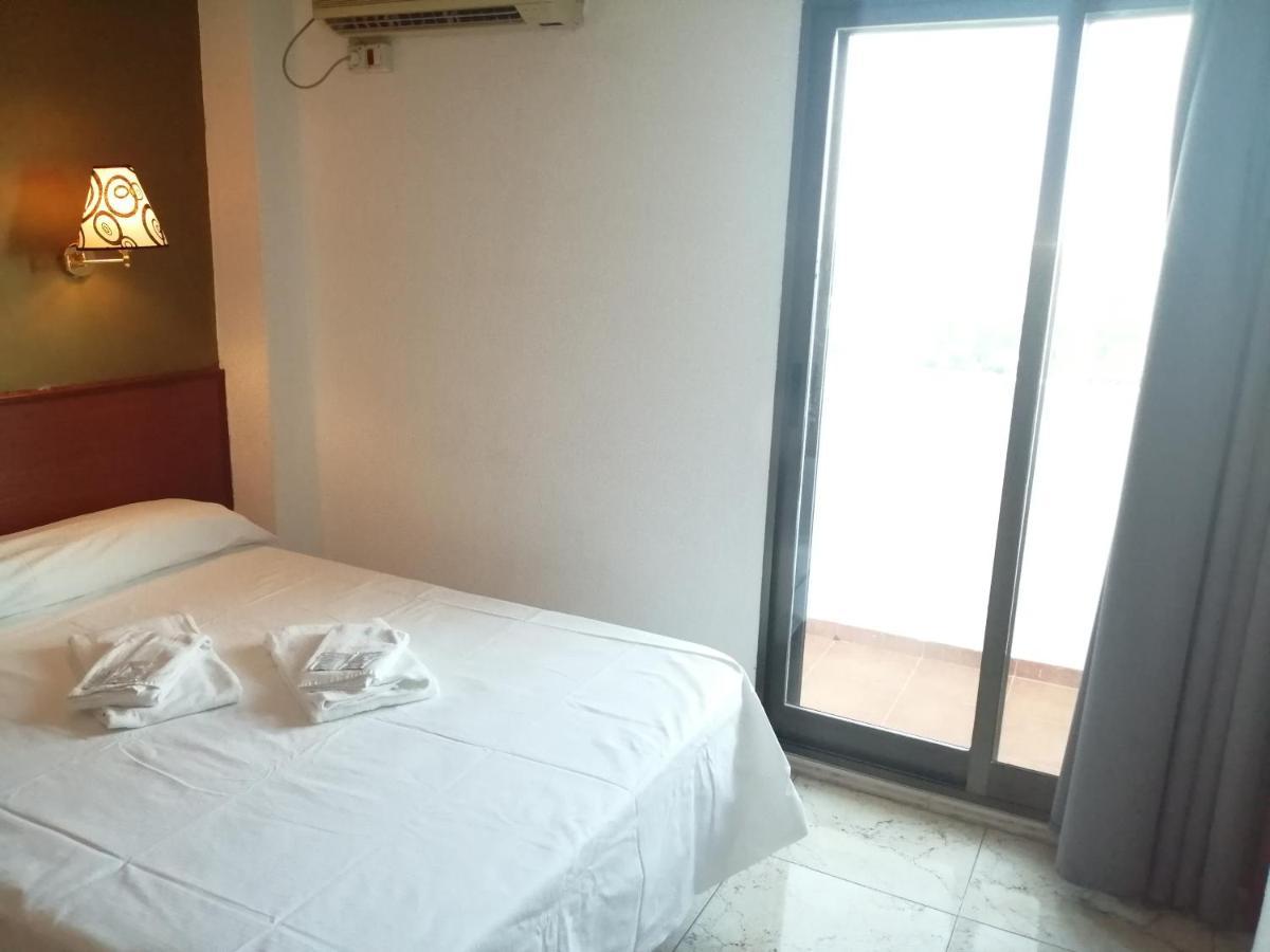 Hostal Jaime I Huesca Dış mekan fotoğraf