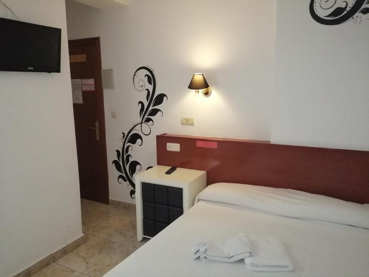 Hostal Jaime I Huesca Dış mekan fotoğraf
