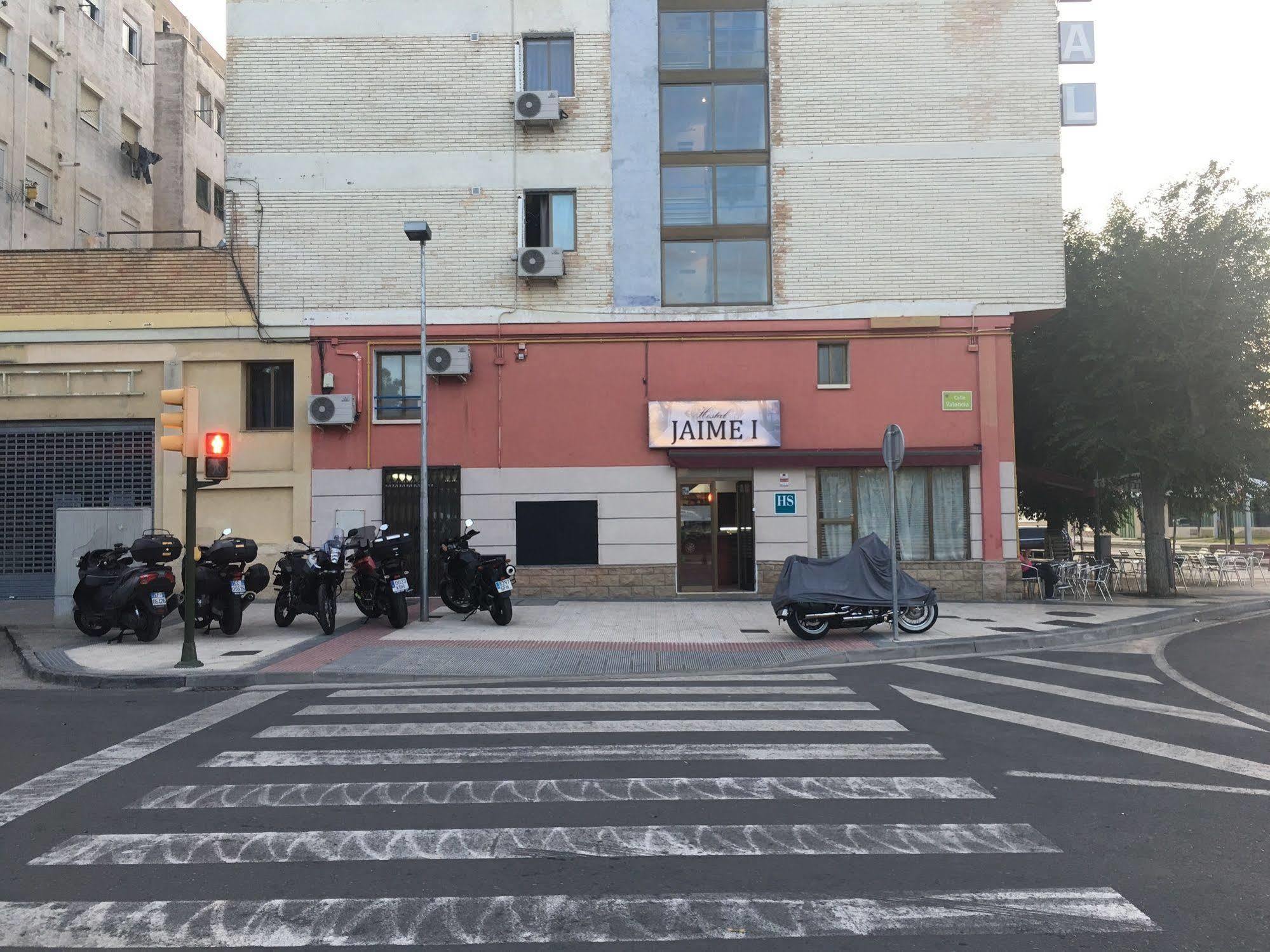 Hostal Jaime I Huesca Dış mekan fotoğraf