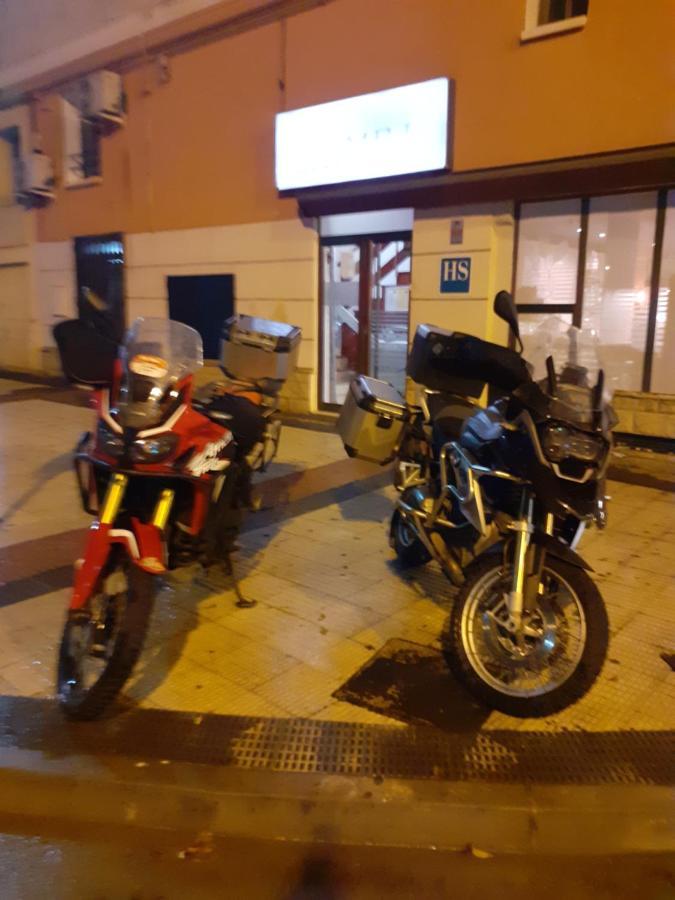 Hostal Jaime I Huesca Dış mekan fotoğraf
